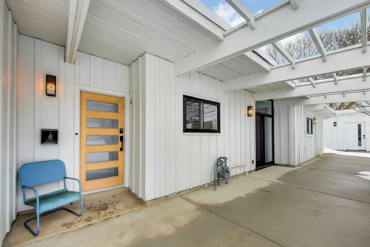 2649 N Crawford Ave, , 60201, USA 60201-Evanston-IL