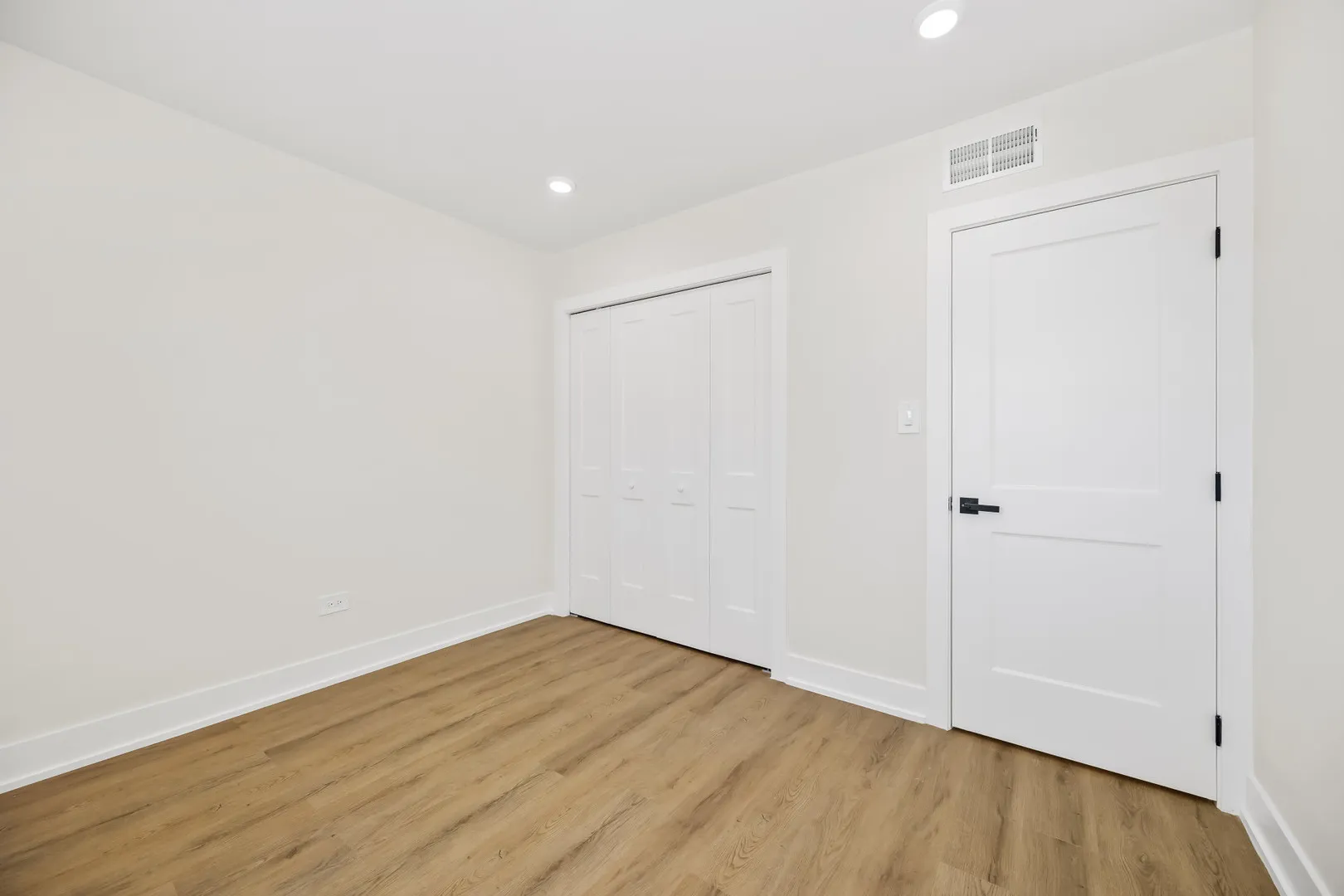 10225 Dearlove Rd, , 60025, USA 60025-Glenview-IL