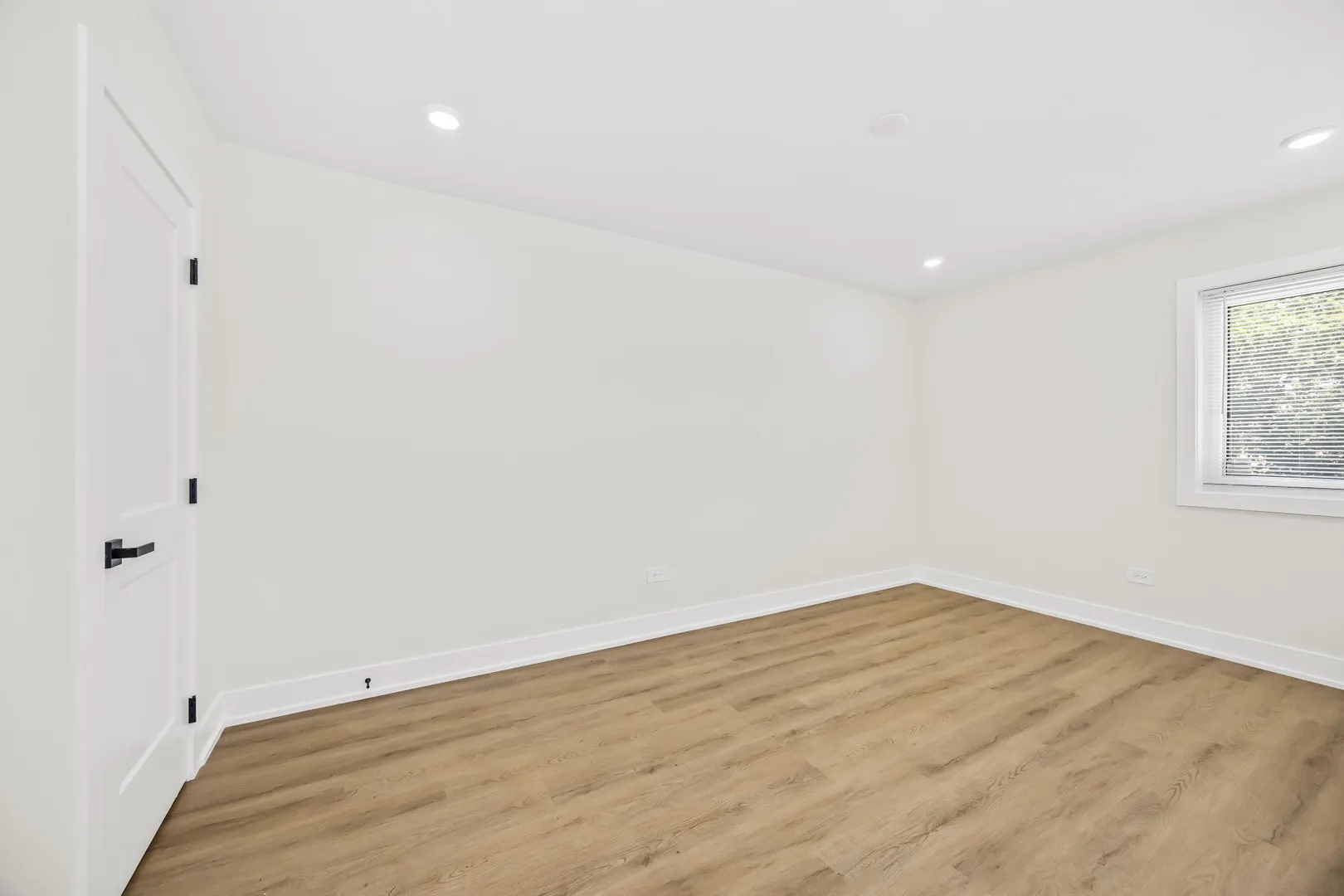 10225 Dearlove Rd, , 60025, USA 60025-Glenview-IL