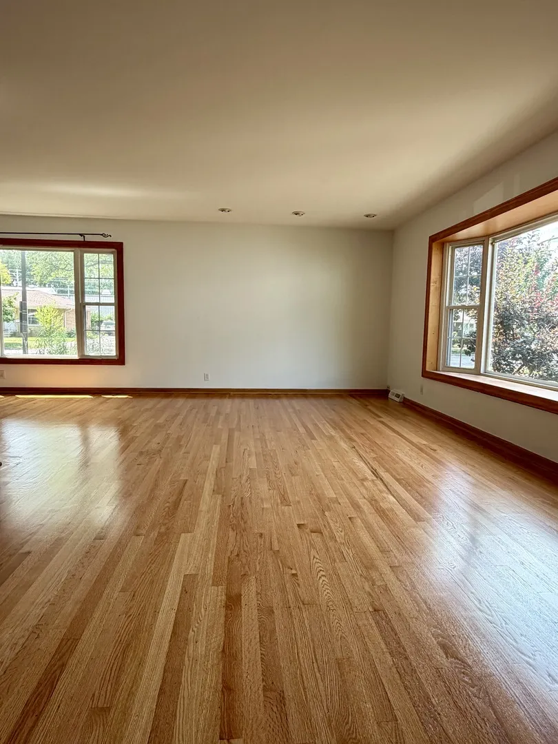 550 Laramie Ave, ,  60091, USA 60091-Wilmette-IL