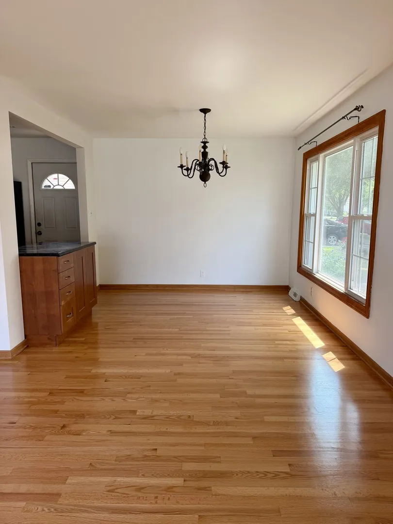 550 Laramie Ave, ,  60091, USA 60091-Wilmette-IL