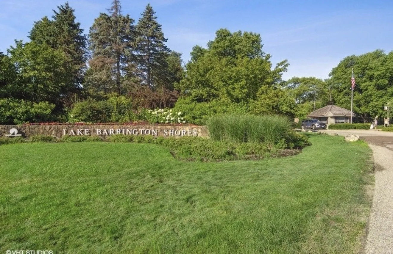 78 Foxwood Ln, , 60010, USA 60010-Lake Barrington-IL