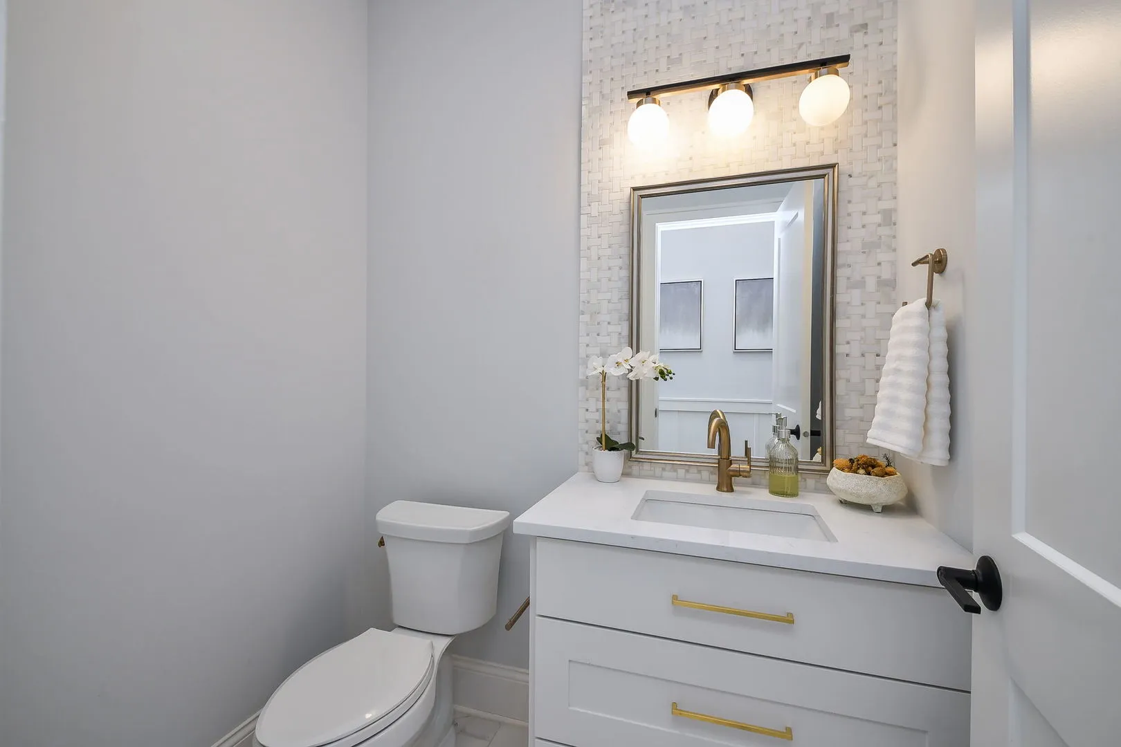 2447 Sharon Ct, ,  60564, USA 60564-Naperville-IL