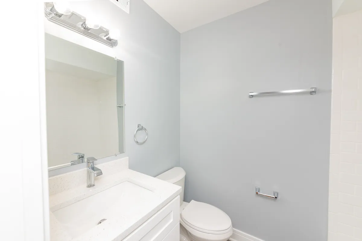 9450 Washington Rd, ,  60714, USA 60714-Niles-IL