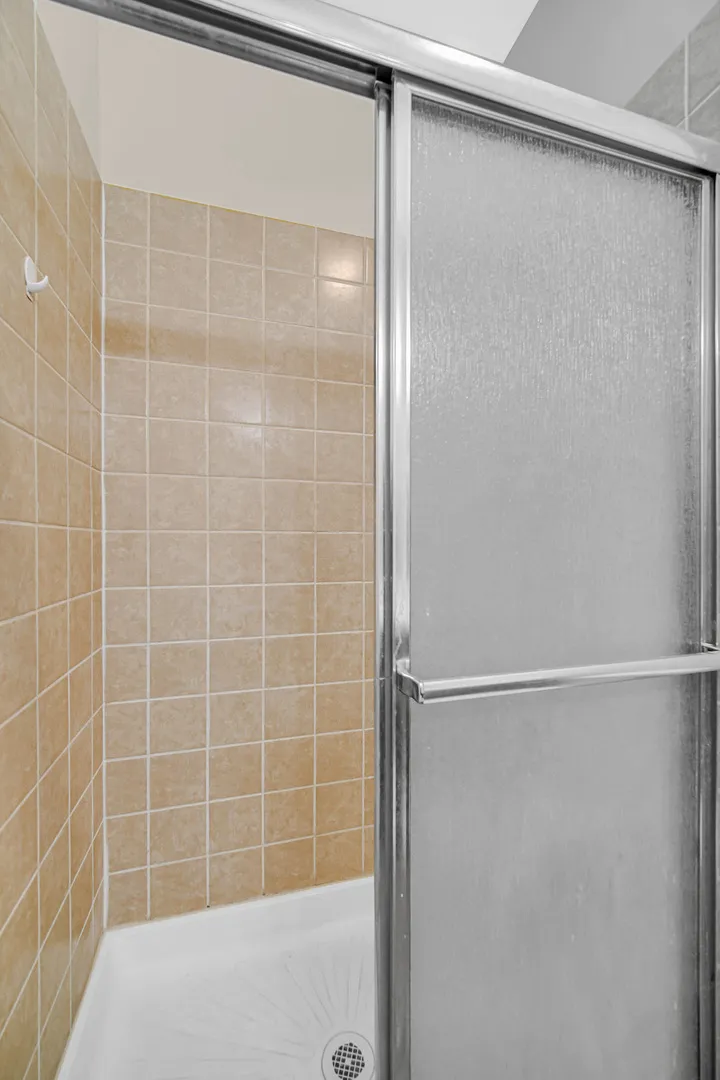 1661 Commodore Ct, ,  60193, USA 60193-Schaumburg-IL