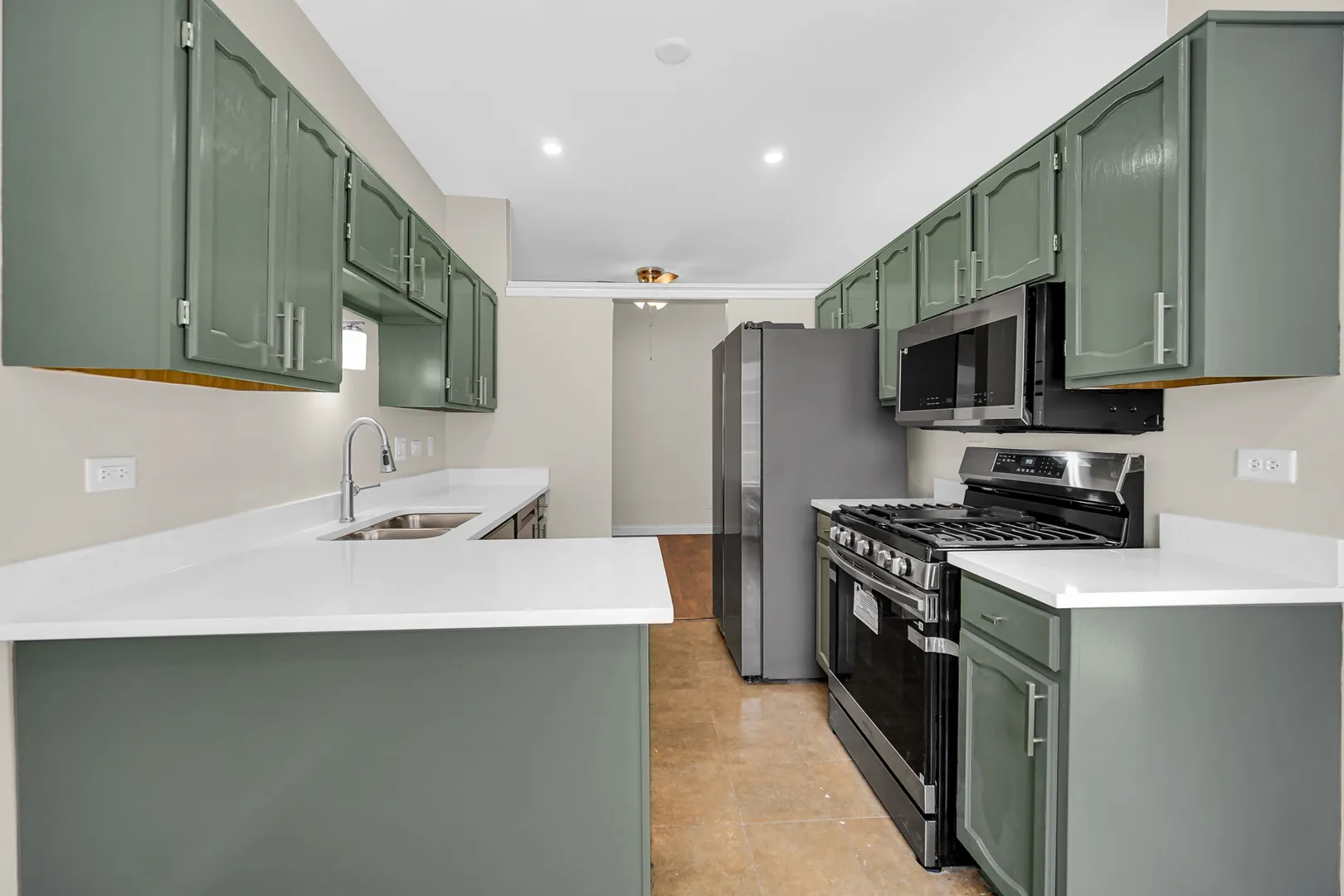 1661 Commodore Ct, ,  60193, USA 60193-Schaumburg-IL