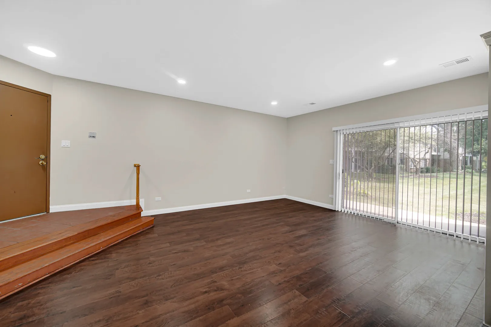 1661 Commodore Ct, ,  60193, USA 60193-Schaumburg-IL