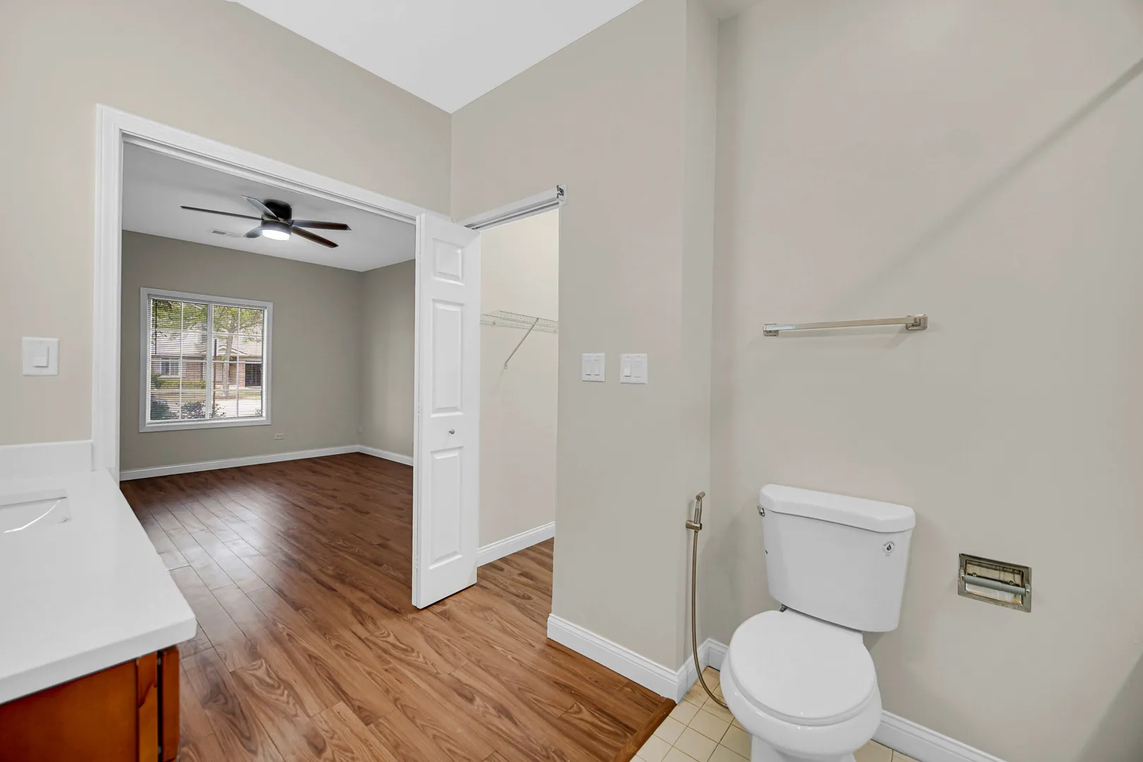 1661 Commodore Ct, ,  60193, USA 60193-Schaumburg-IL