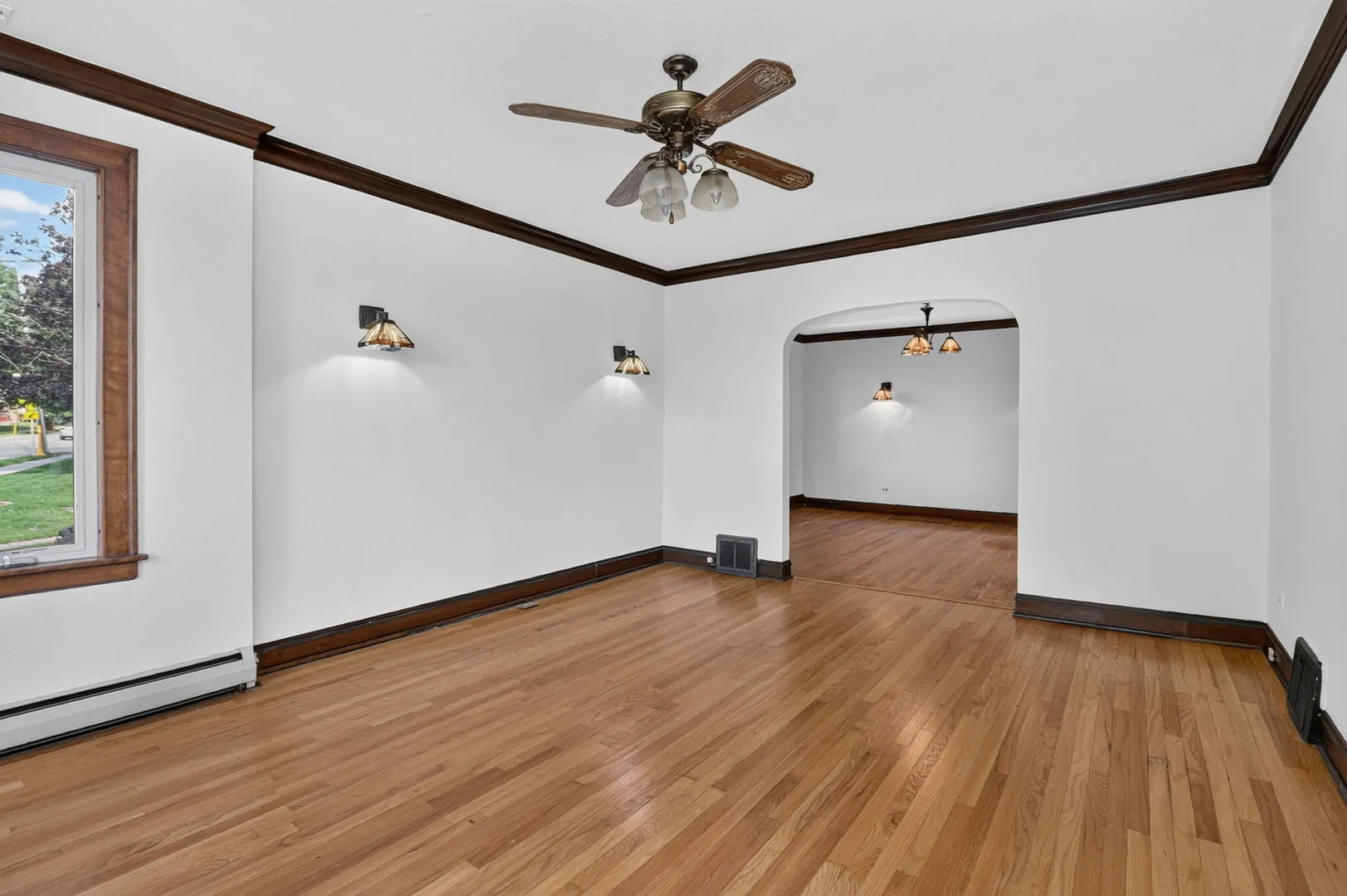 708 McCarthy Rd, ,  60439, USA 60439-Lemont-IL