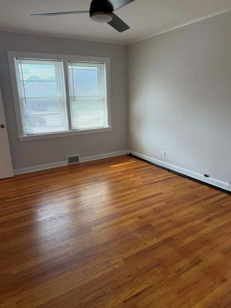 1705 S Crescent Ave, ,  60068, USA 60068-Park Ridge-IL