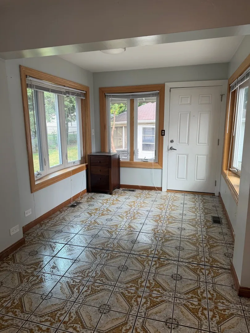 1705 S Crescent Ave, ,  60068, USA 60068-Park Ridge-IL