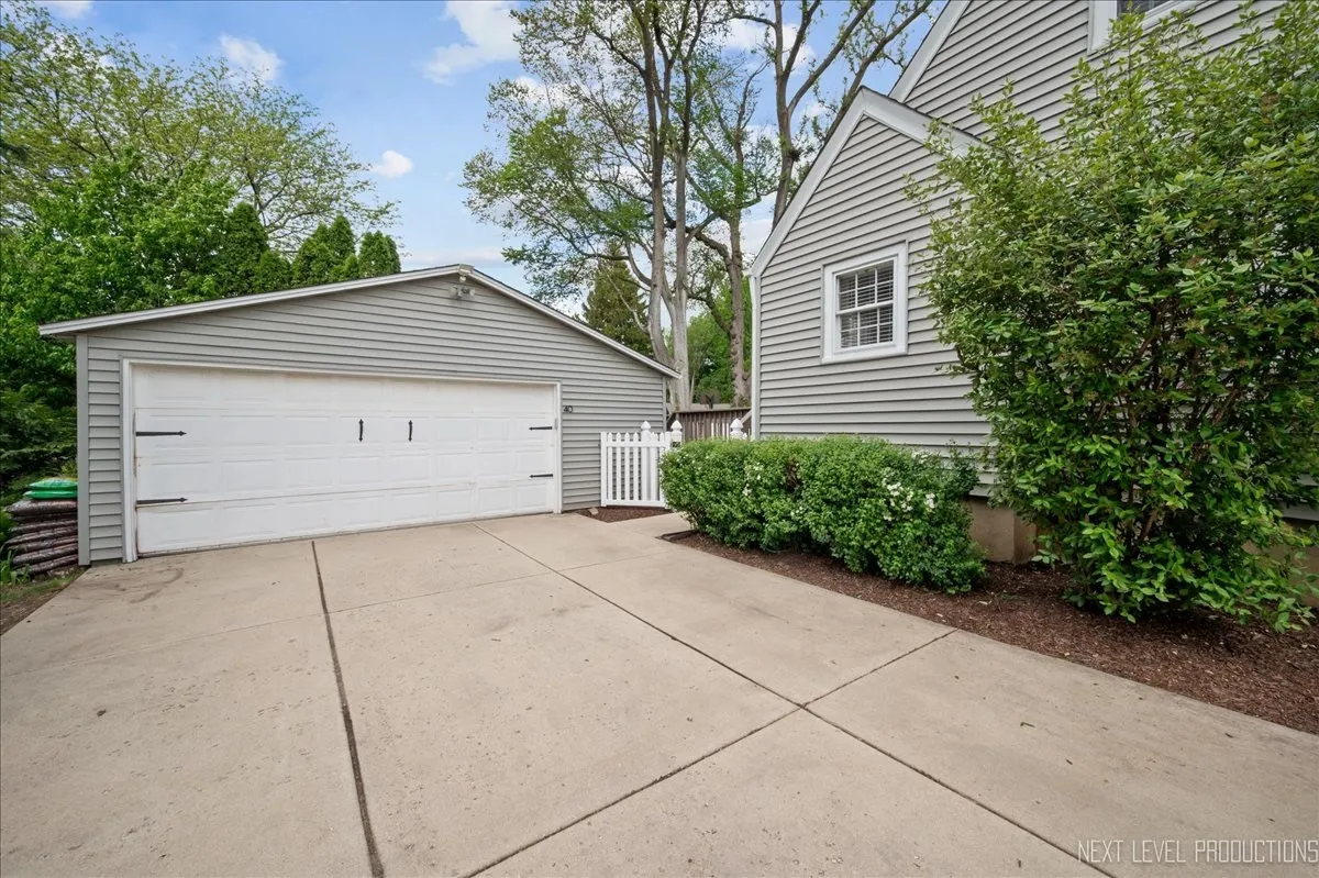 40 S Pine St, ,  60134, USA 60134-Geneva-IL