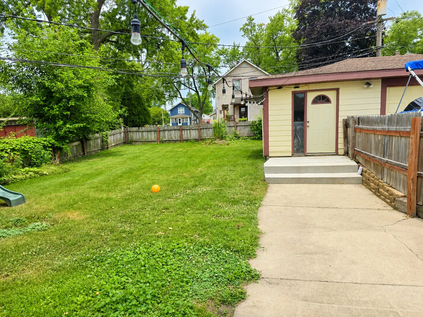 17 California Ave, , 60110, USA 60110-Carpentersville-IL