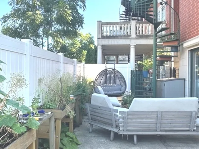 1901 S Louie Pkwy, , 60616, USA 60616-Chicago-IL