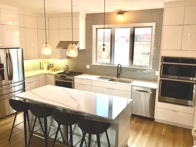 1901 S Louie Pkwy, , 60616, USA 60616-Chicago-IL