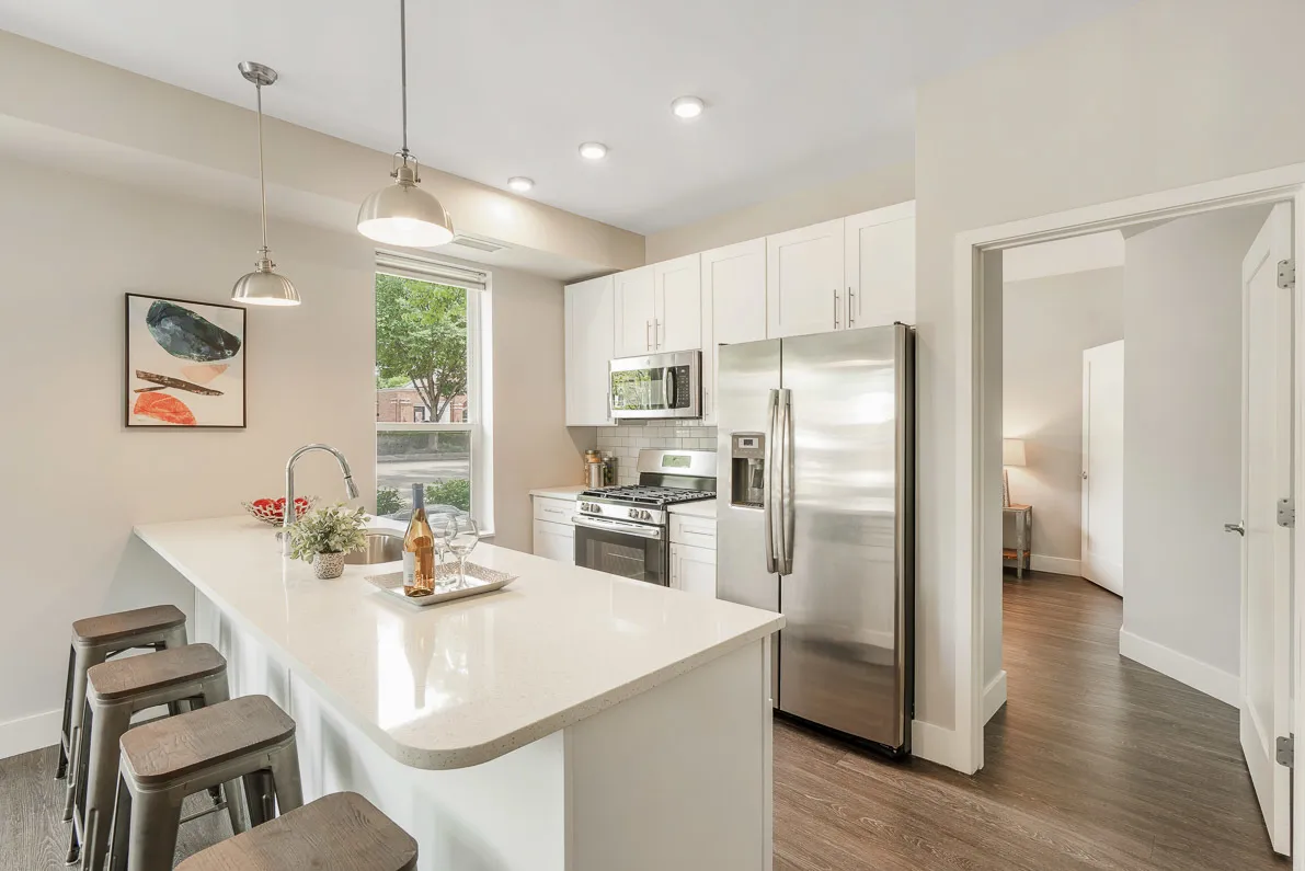 101 W Liberty St, ,  60010, USA 60010-Barrington-IL