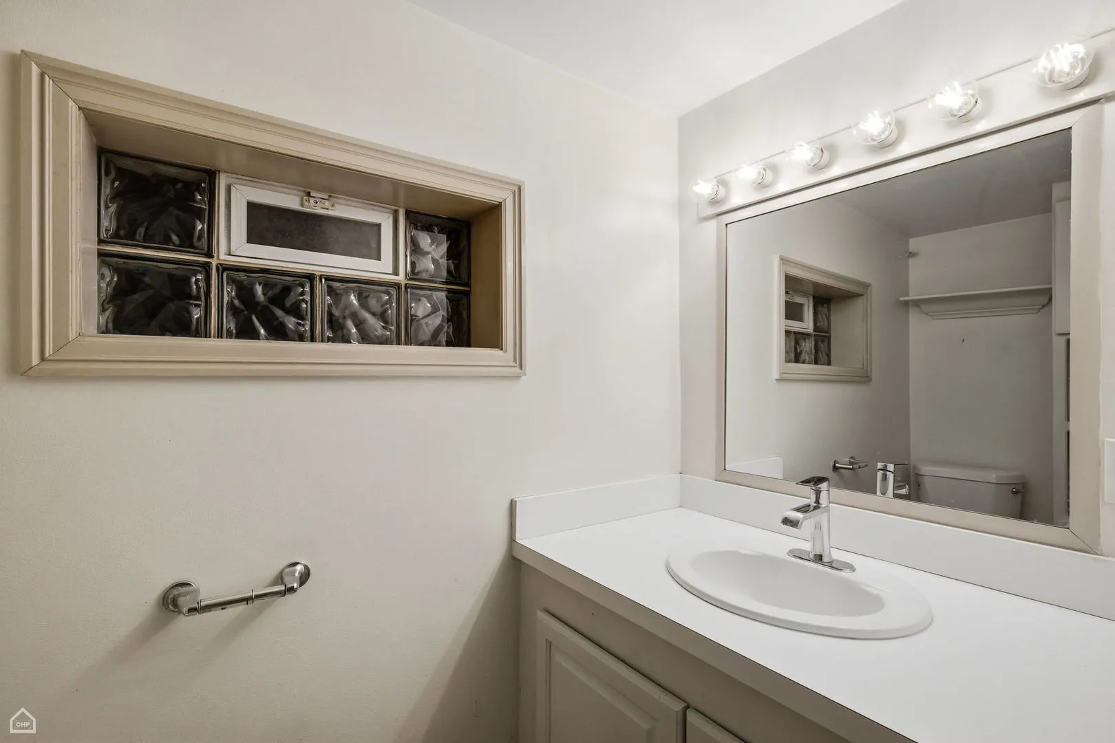 3329 N Neva Ave, ,  60634, USA 60634-Chicago-IL