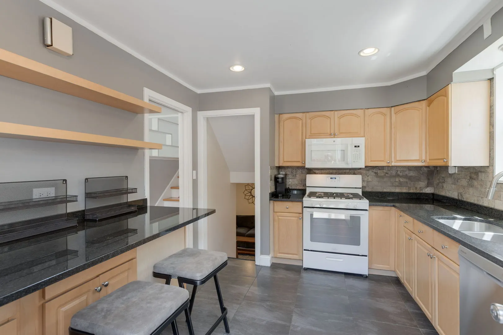 47 Hackberry Ln, ,  60025, USA 60025-Glenview-IL