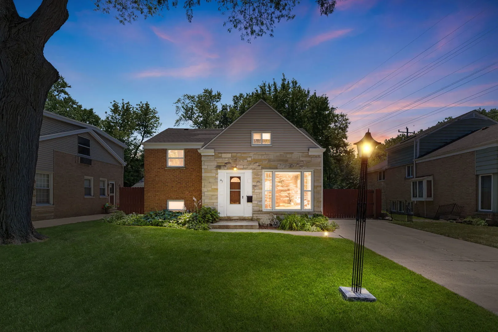 47 Hackberry Ln, ,  60025, USA 60025-Glenview-IL