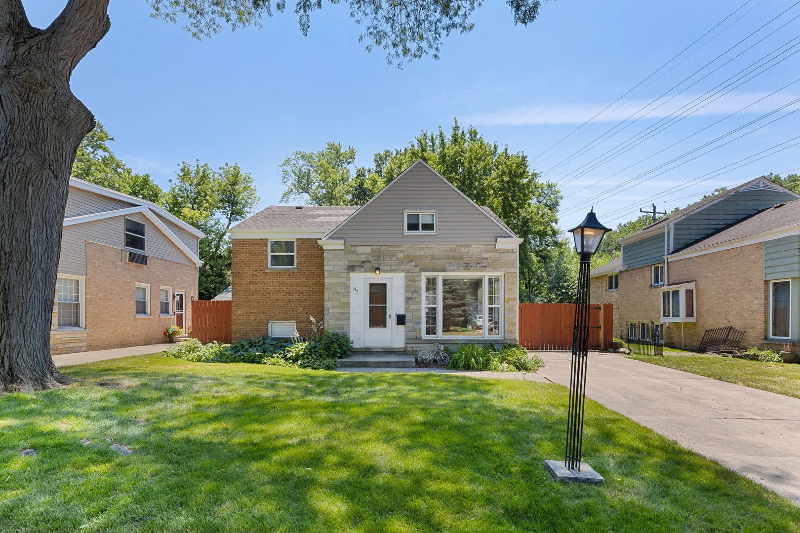 47 Hackberry Ln, ,  60025, USA 60025-Glenview-IL