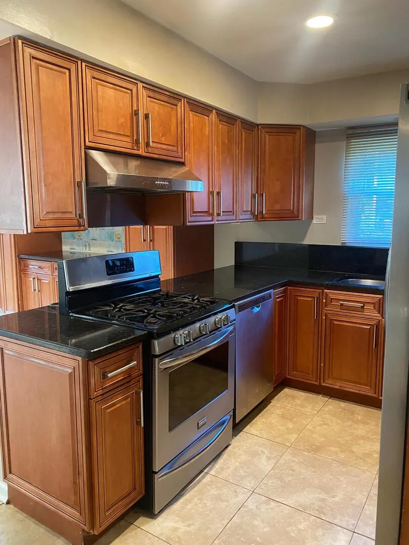 1102 Southbridge Ln, , 60194, USA 60194-Schaumburg-IL