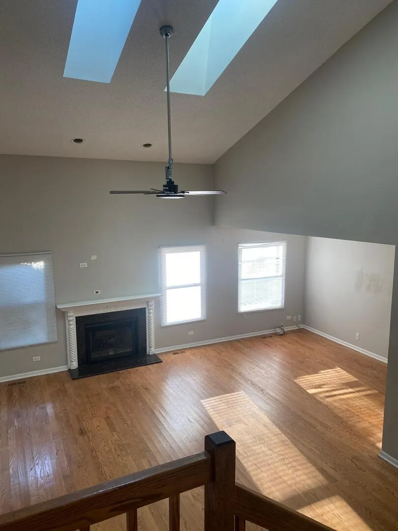 1102 Southbridge Ln, , 60194, USA 60194-Schaumburg-IL