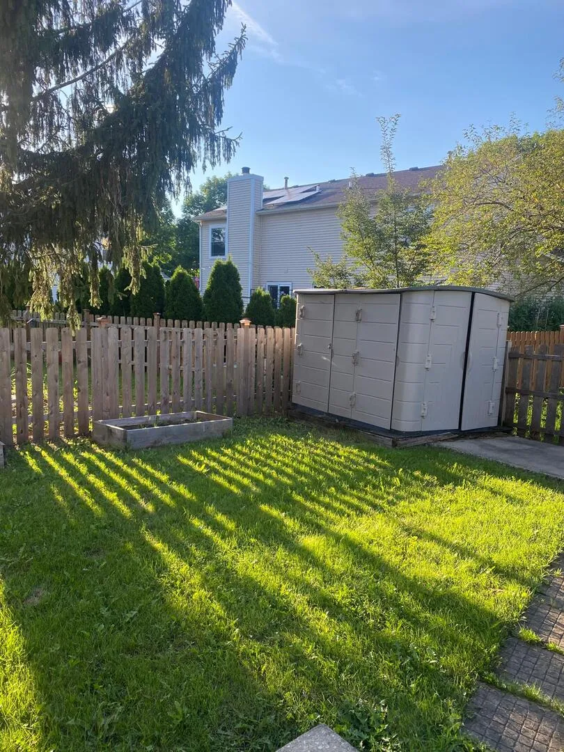 1102 Southbridge Ln, , 60194, USA 60194-Schaumburg-IL