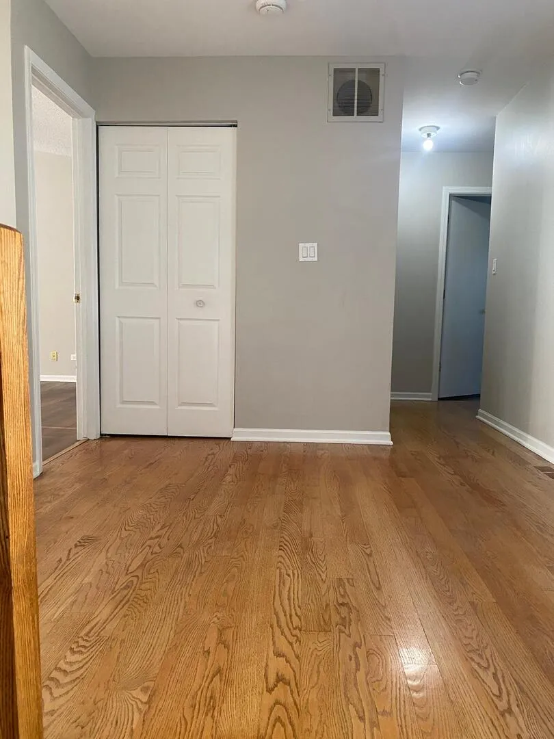 1102 Southbridge Ln, , 60194, USA 60194-Schaumburg-IL