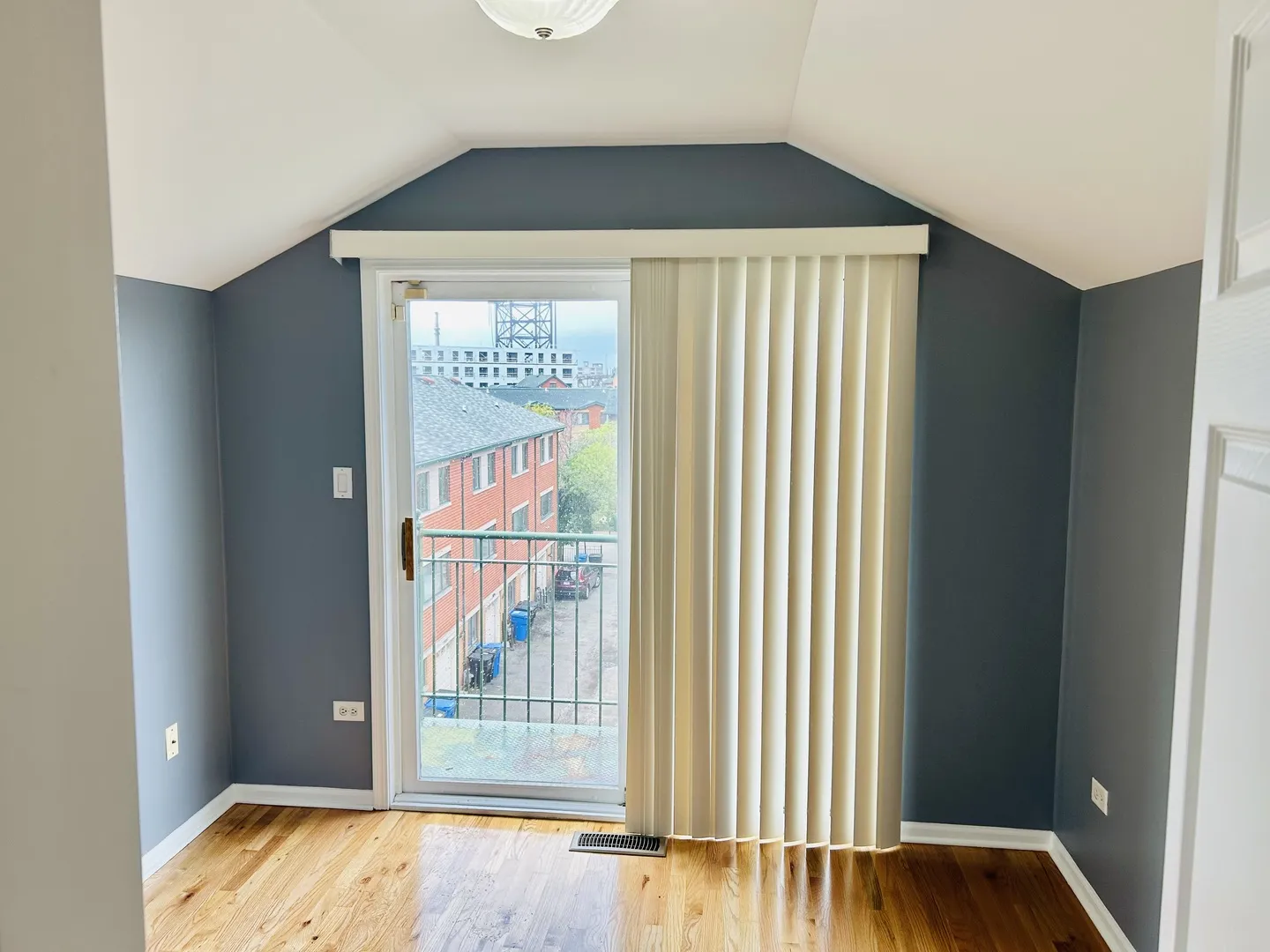 1918 S Louie Pkwy, , 60616, USA 60616-Chicago-IL