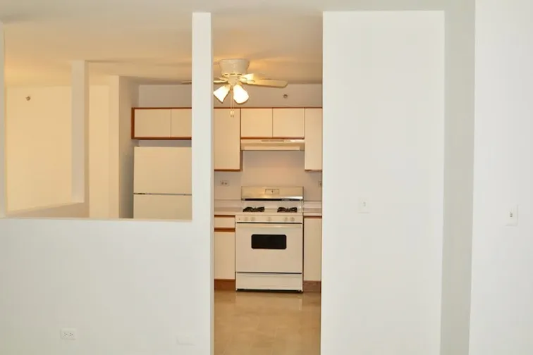 5S560 Paxton Dr, , 60563, USA 60563-Naperville-IL