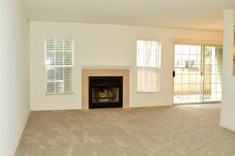 5S560 Paxton Dr, , 60563, USA 60563-Naperville-IL