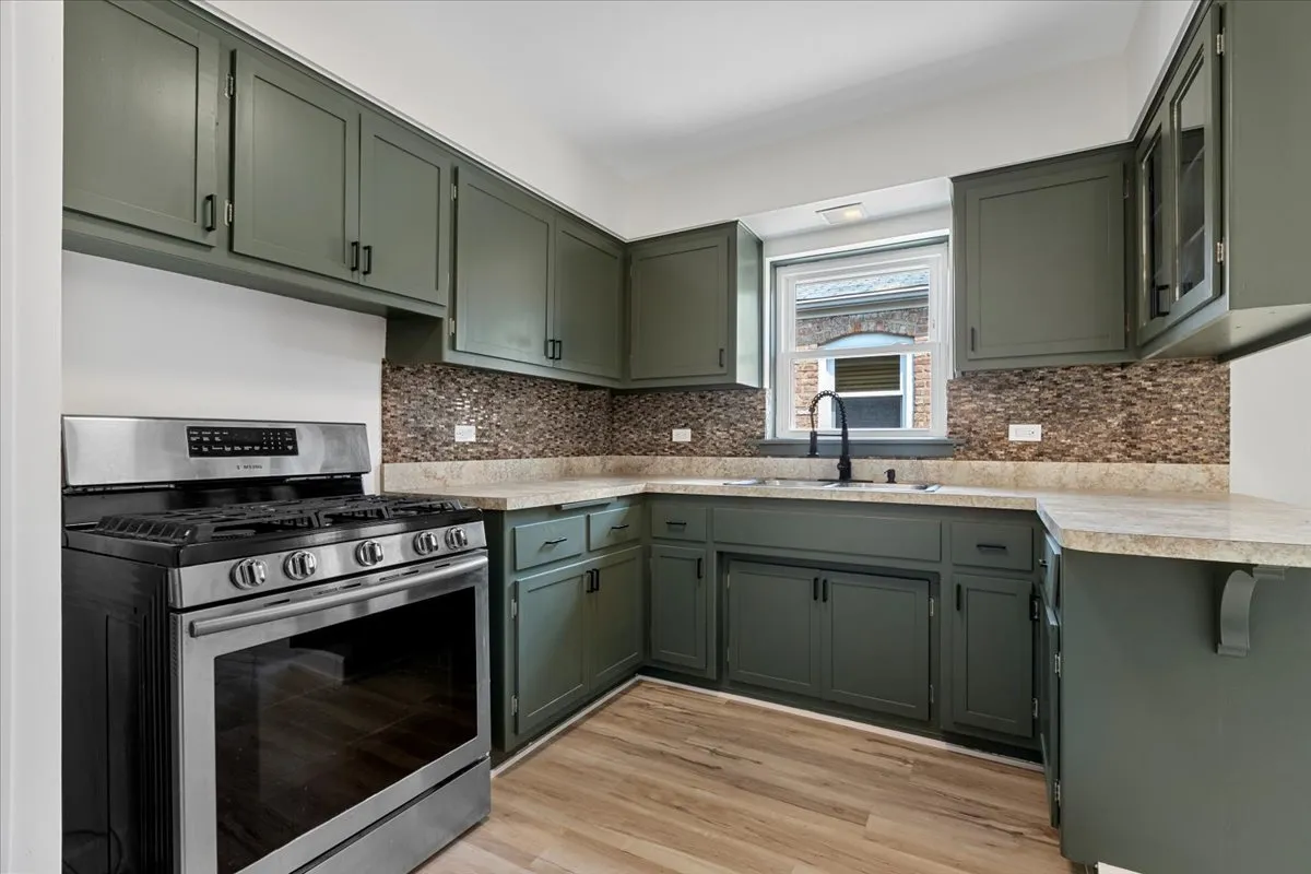 11358 S Rockwell St, ,  60655, USA 60655-Chicago-IL