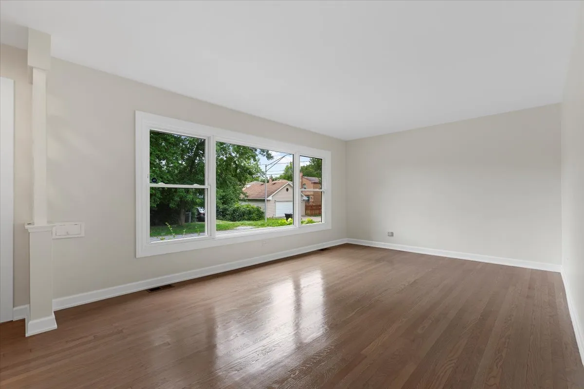 11358 S Rockwell St, ,  60655, USA 60655-Chicago-IL