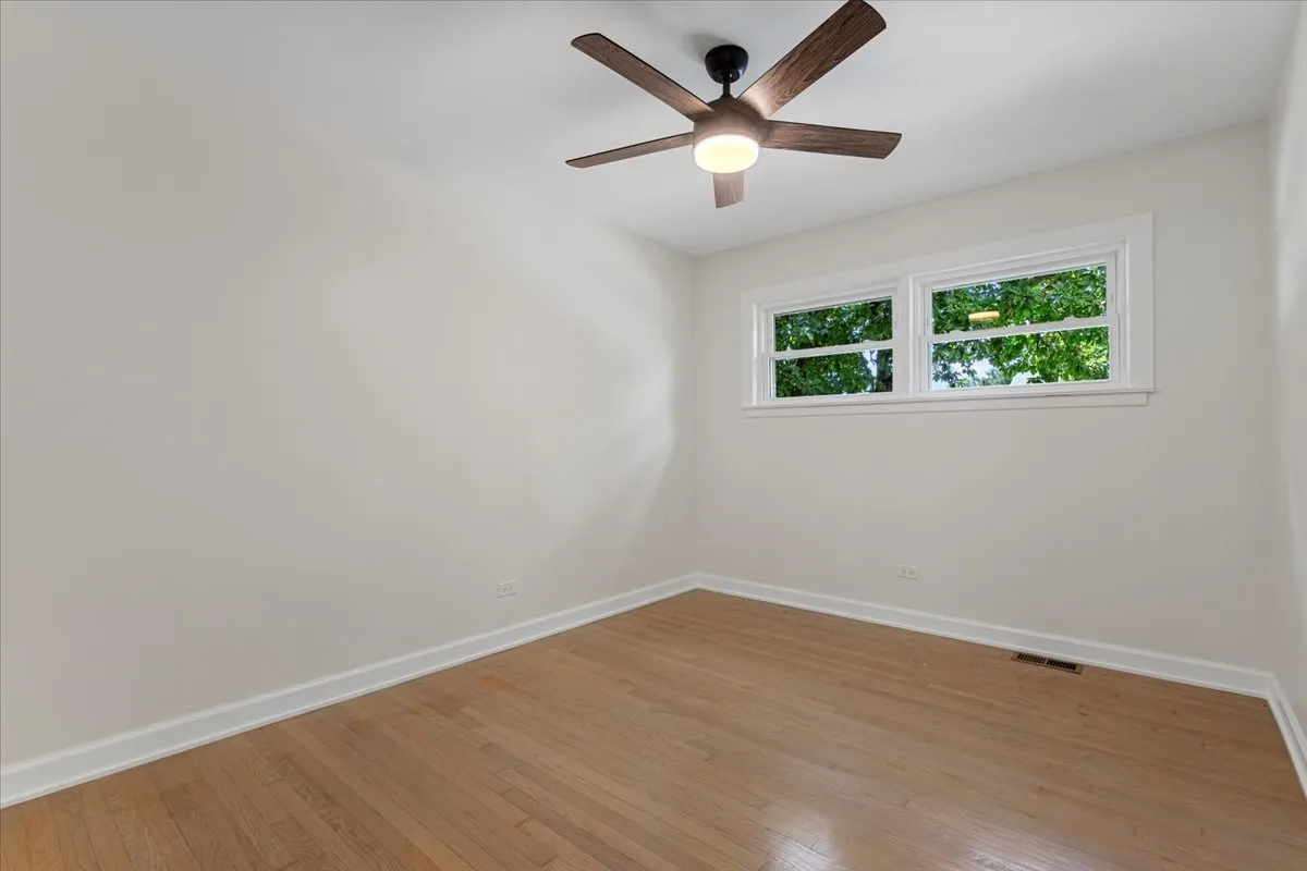 11358 S Rockwell St, ,  60655, USA 60655-Chicago-IL