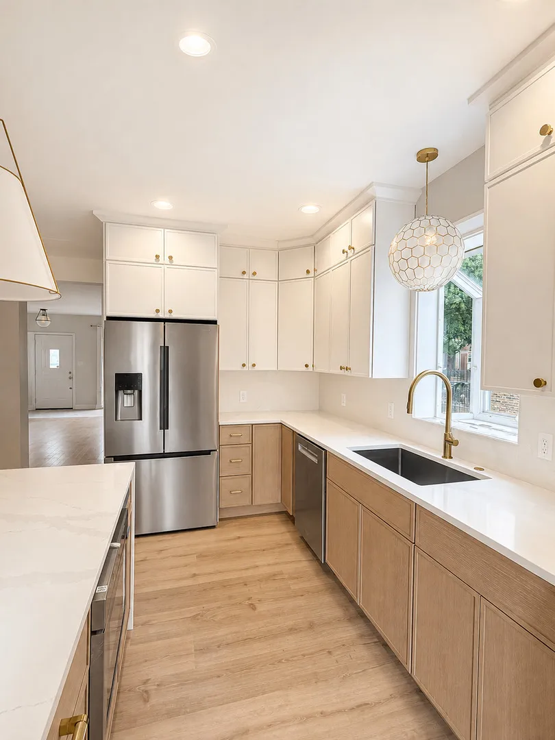3914 N Mozart St, ,  60618, USA 60618-Chicago-IL