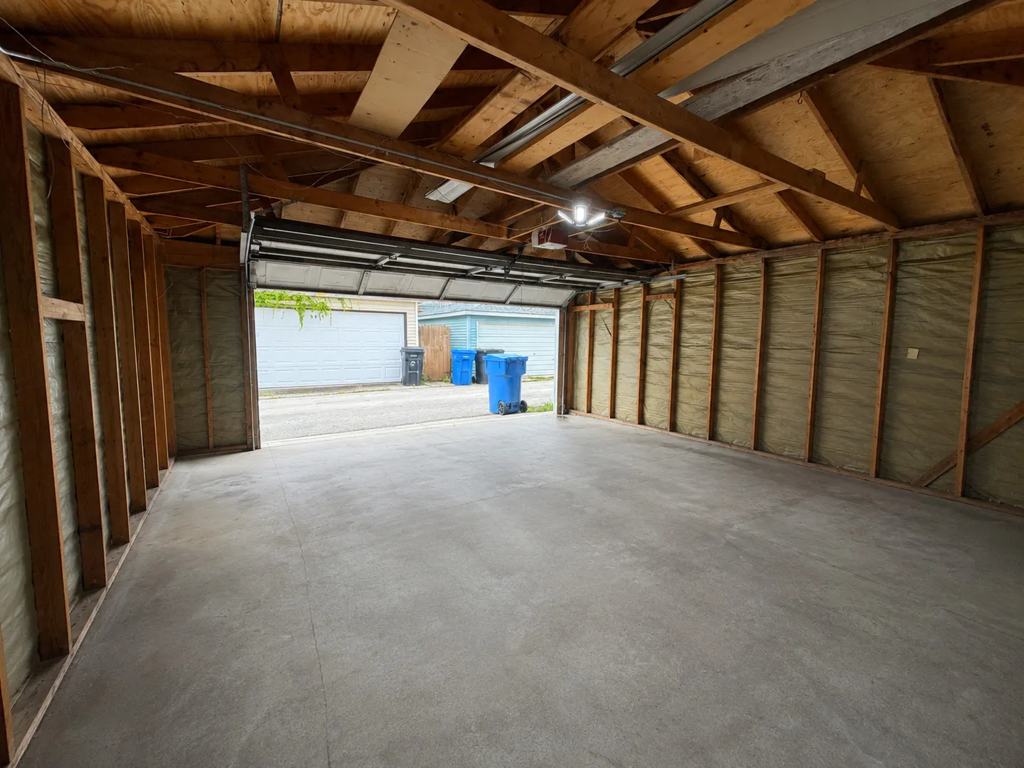 3914 N Mozart St, ,  60618, USA 60618-Chicago-IL
