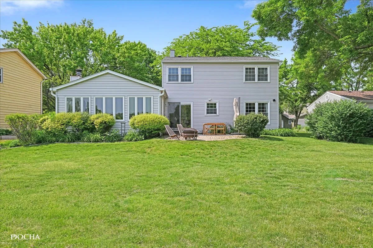 1012 Bainbridge Dr, ,  60563, USA 60563-Naperville-IL