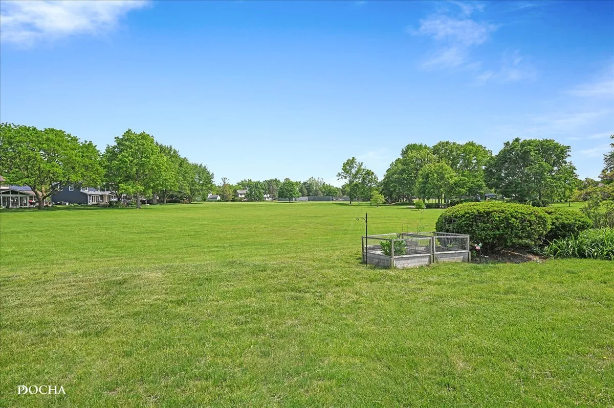 1012 Bainbridge Dr, ,  60563, USA 60563-Naperville-IL