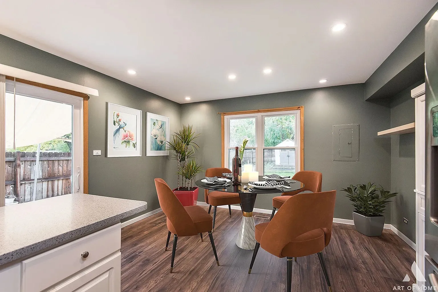 521 Milton Dr, ,  60563, USA 60563-Naperville-IL