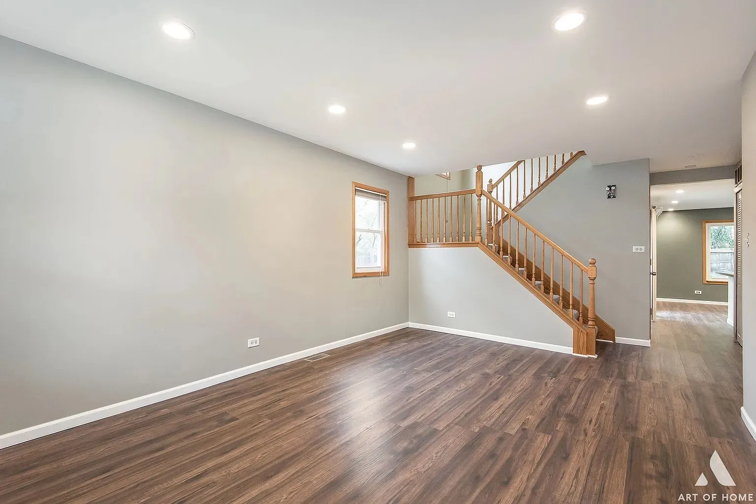 521 Milton Dr, ,  60563, USA 60563-Naperville-IL