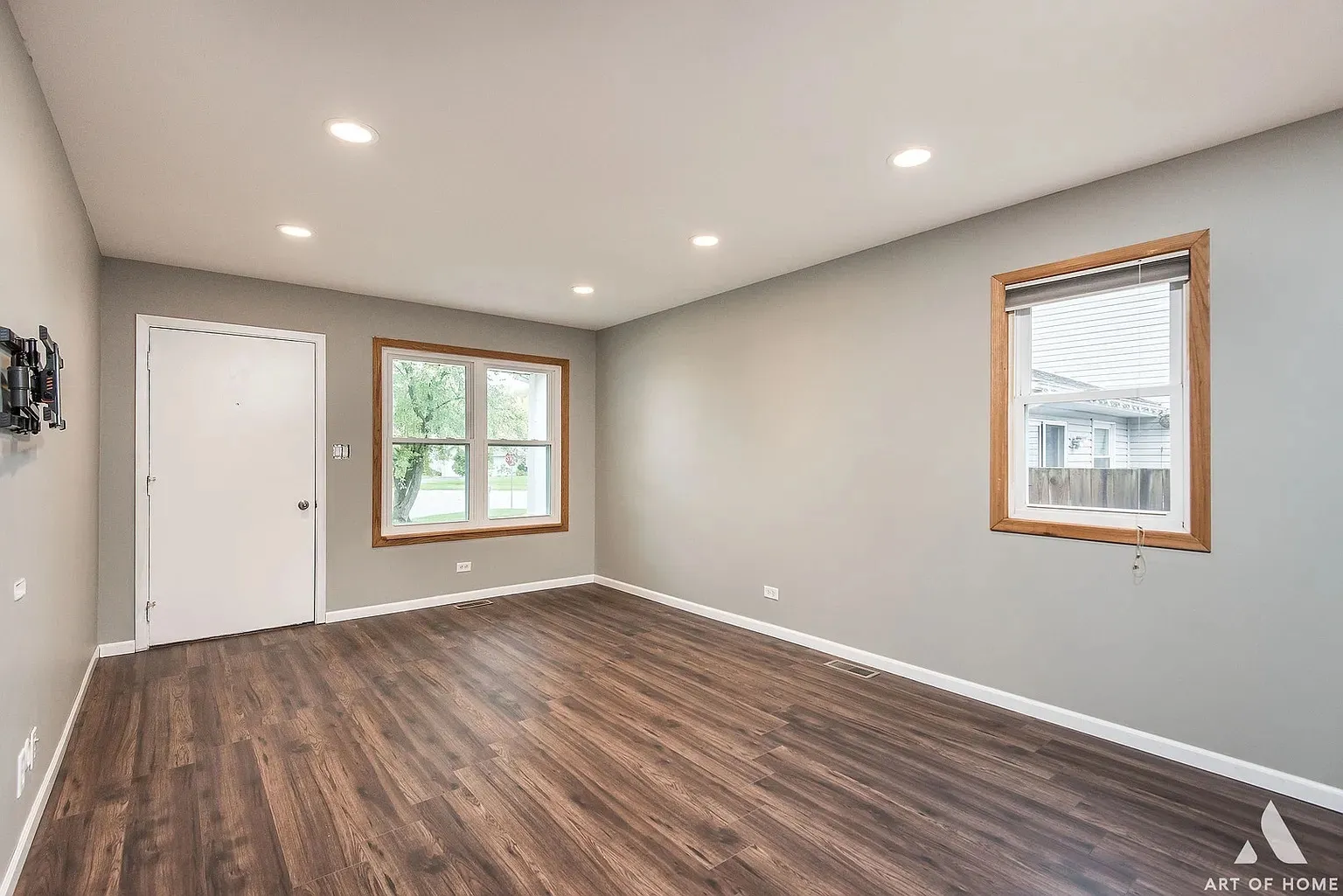 521 Milton Dr, ,  60563, USA 60563-Naperville-IL