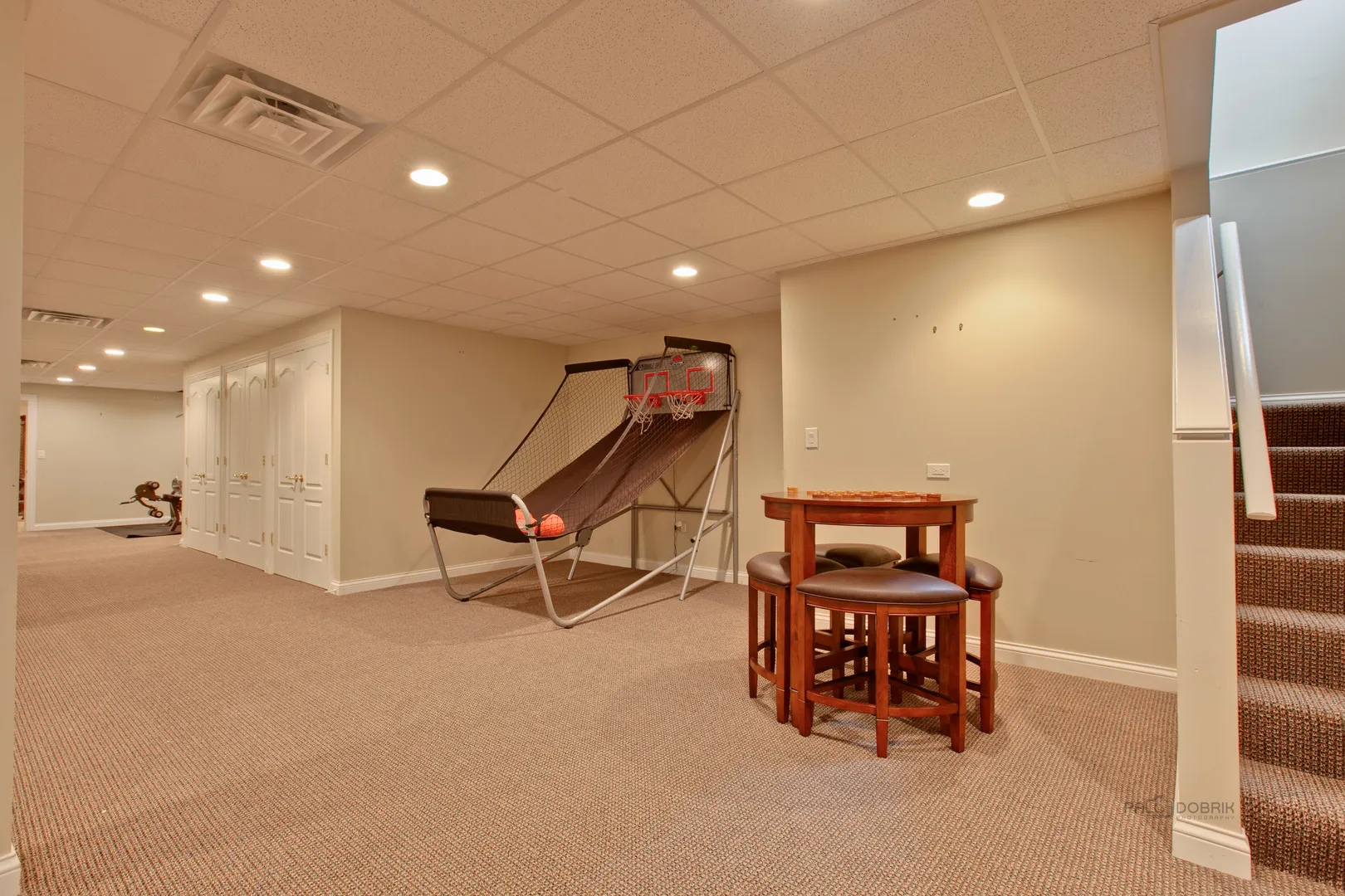655 S Buckingham Ct, ,  60045, USA 60045-Lake Forest-IL
