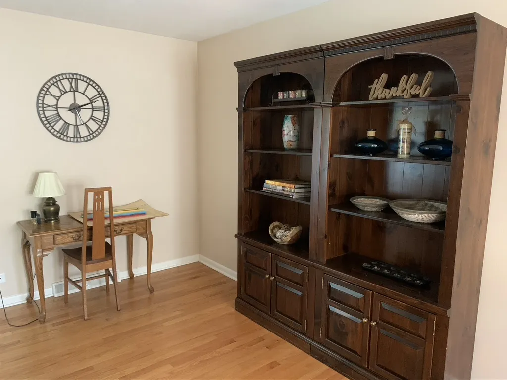 1126 Laurel Ln, ,  60540, USA 60540-Naperville-IL