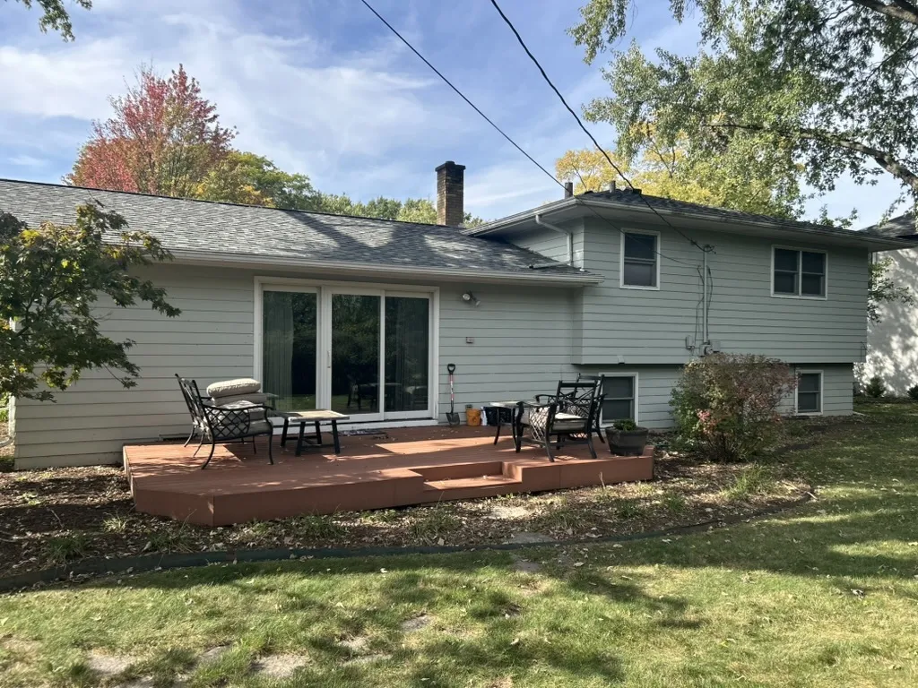 1126 Laurel Ln, ,  60540, USA 60540-Naperville-IL