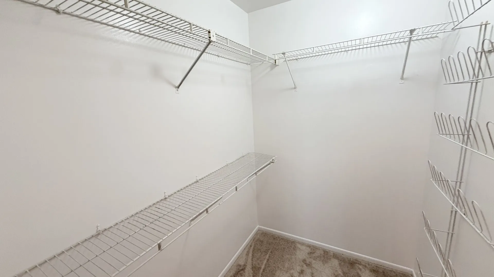 1975 Windsong Dr, , 60194, USA 60194-Schaumburg-IL