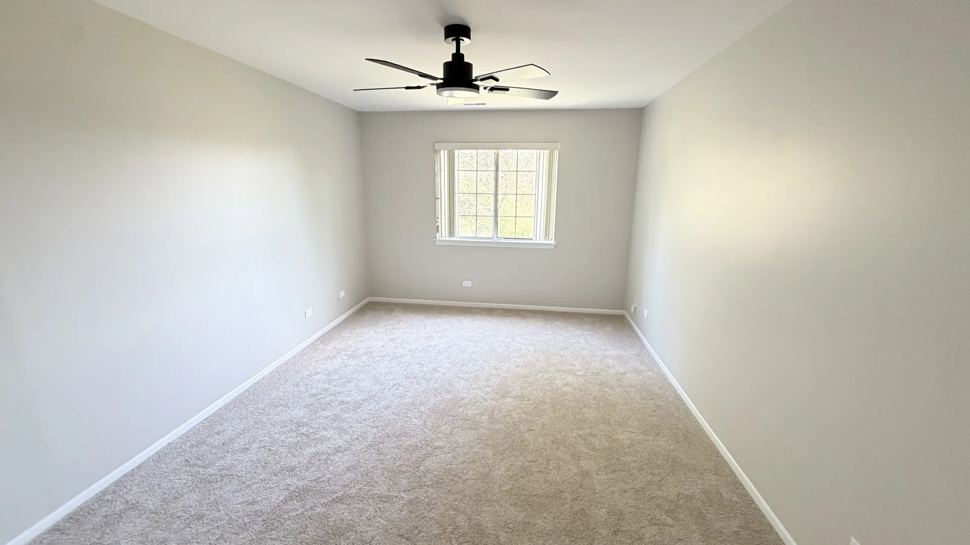 1975 Windsong Dr, , 60194, USA 60194-Schaumburg-IL