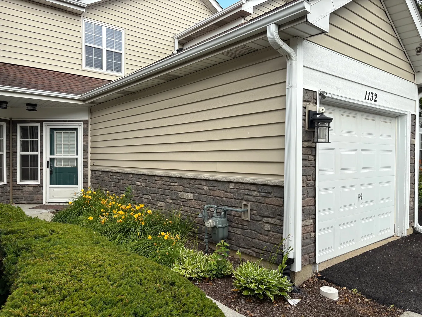 1132 Regency Ct, ,  60193, USA 60193-Schaumburg-IL