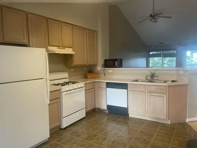 3029 Kentshire Cir, , 60564, USA 60564-Naperville-IL