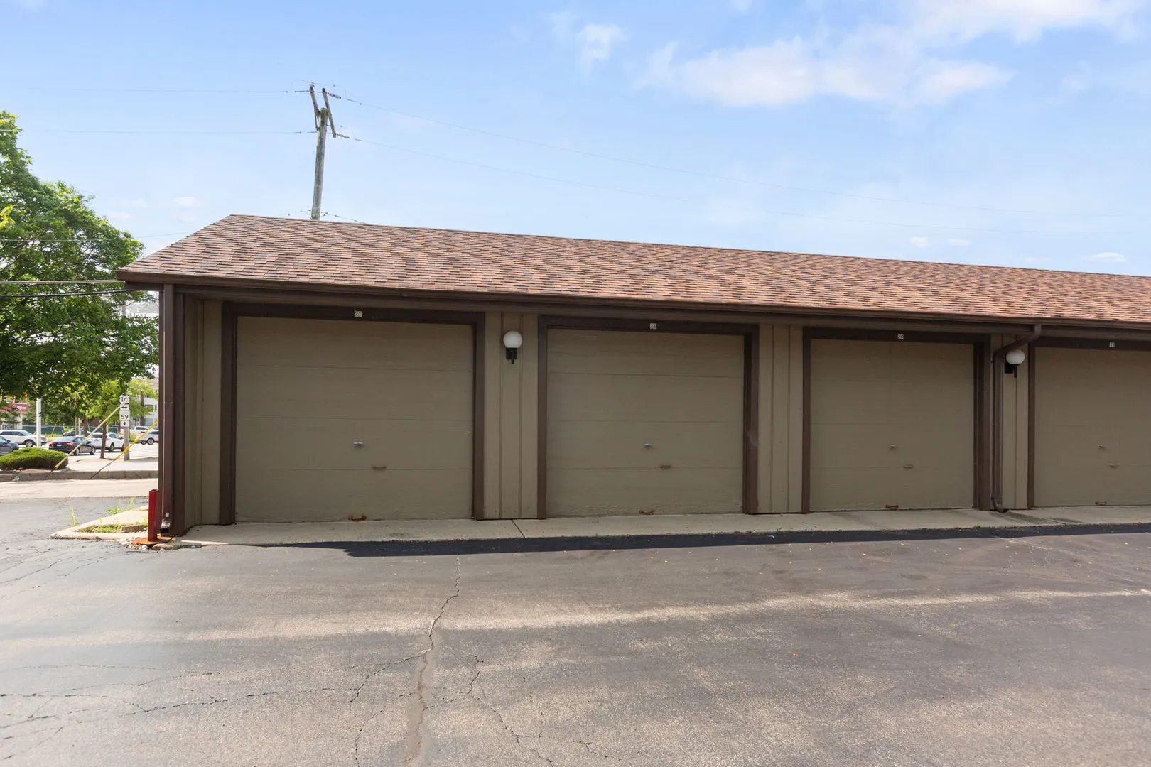620 N Hough St, , 60010, USA 60010-Barrington-IL