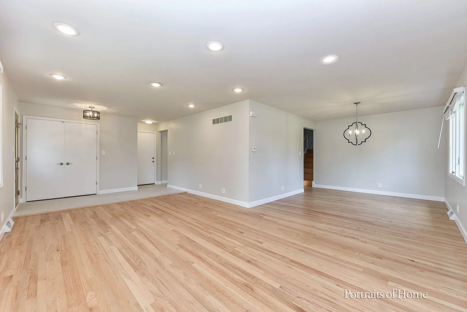 5S480 Campbell Dr, ,  60563, USA 60563-Naperville-IL